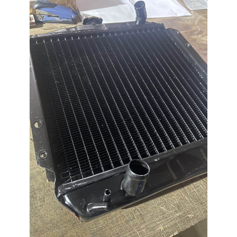 Радіатор на трактор Yanmar YM2010, YM2301, YM2202, YM2001 Радіатор на трактор Yanmar YM2010, YM2301, YM2202, YM2001