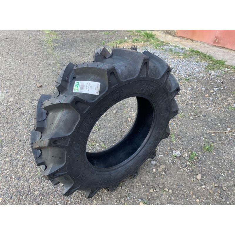 Шина тракторна ВКТ 7.00-14 4PR TR126 Шина тракторна ВКТ 7.00-14 4PR TR126